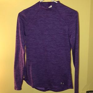 Under armor running top